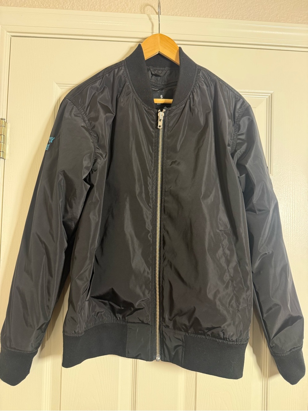 Bomber Jacket - Picture 4 of 10